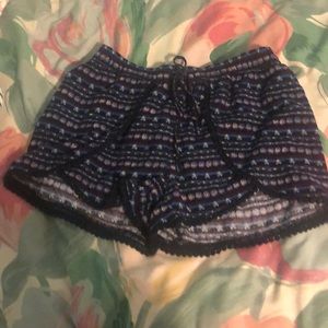 Xs Hollister pattern shorts